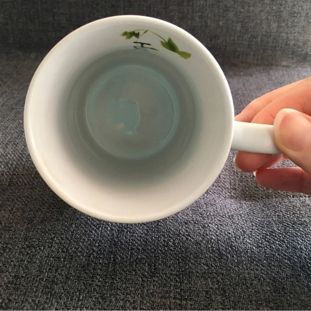 Artistic Tea Mug, White, Green, 10 oz
